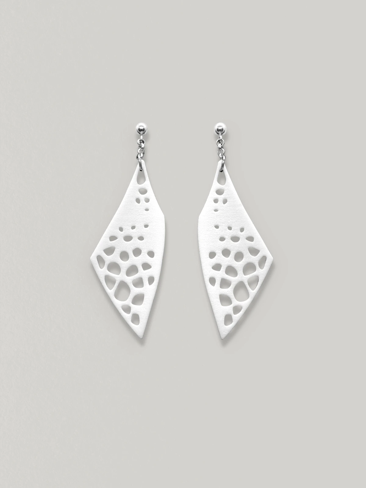 Biroi White Earrings