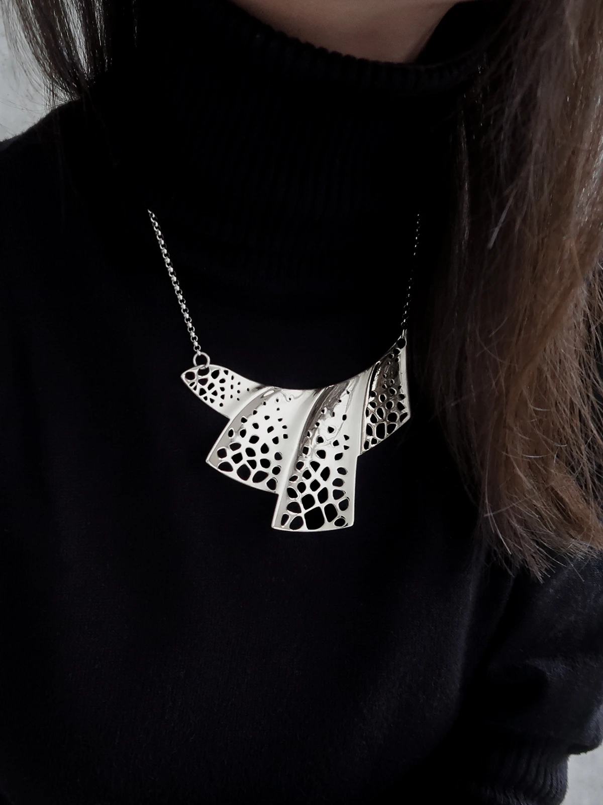 Biroi Silver Necklace - Image 2